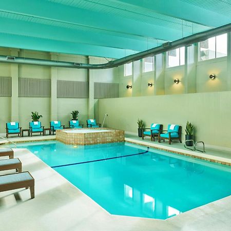 Sheraton Portland Airport Hotel Bagian luar foto